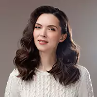 Laura Hayes