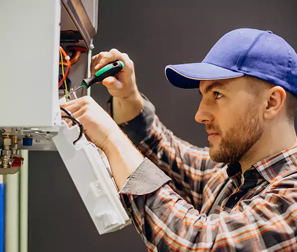 Expert Plumber for Tankless Water Heater Maintenance in Port Hueneme, CA: Schedule Professional Maintenance Services with Us