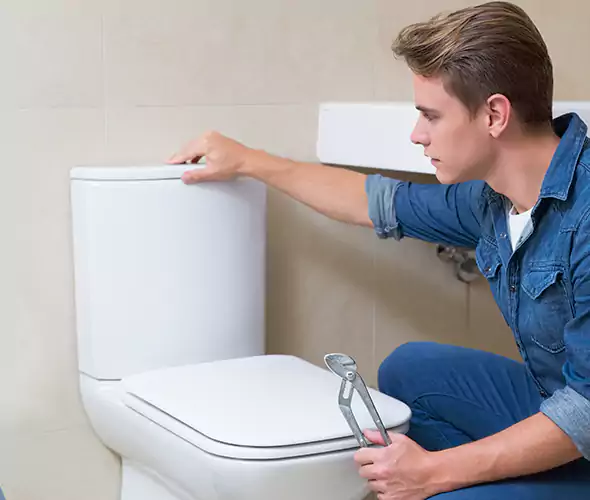Expert Plumber for Toilet Replacement in Port Hueneme, CA: Schedule Affordable Toilet Replacement Services with Us